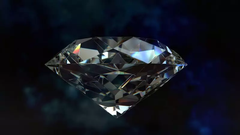 Cyrkonia czy diament – jak je rozróżnić?