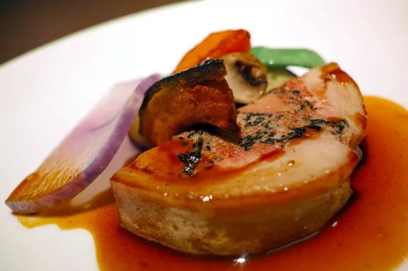 Foie gras – naga prawda o kontrowersyjnym rarytasie